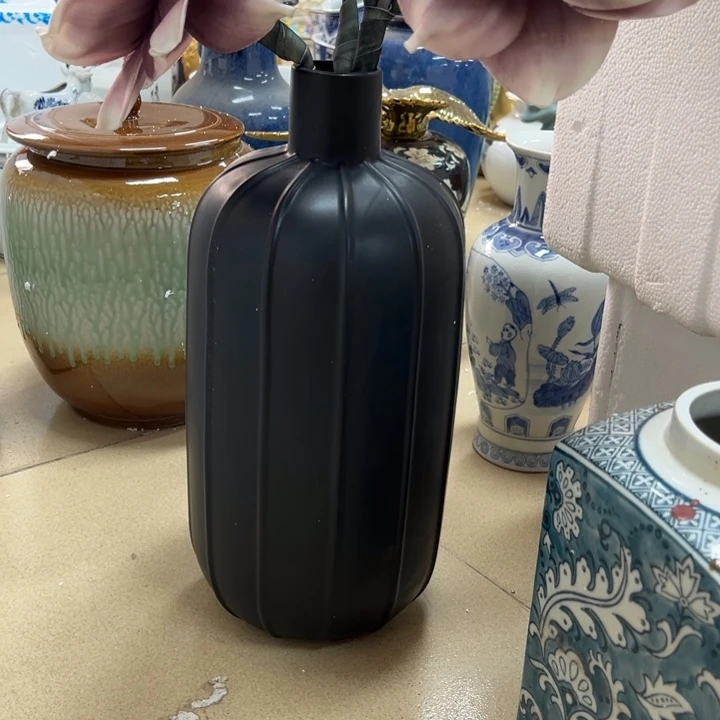 瓷片微瑕陶瓷。。。。。。。。。。。