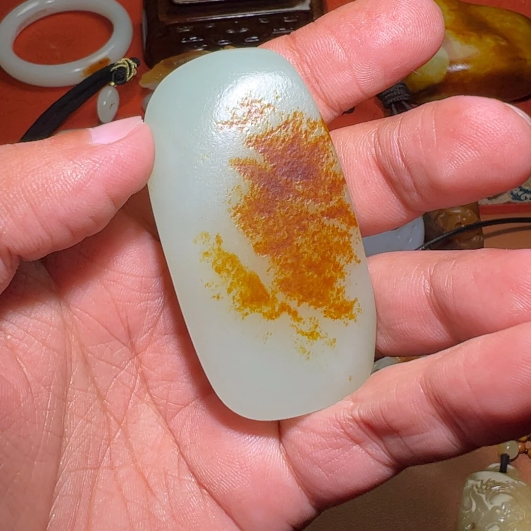 大***辉和田玉未镶嵌挂件