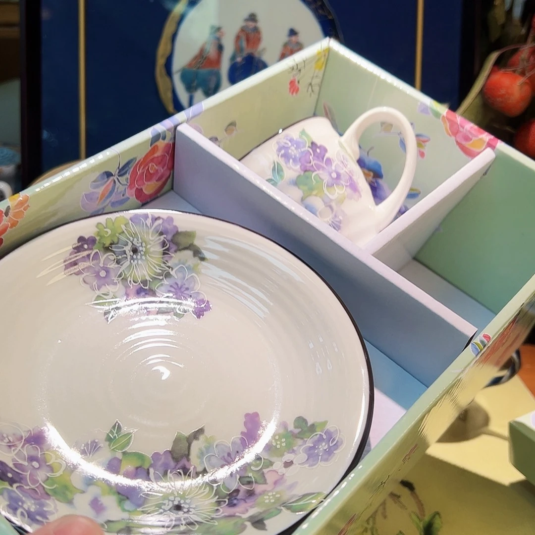 咖啡杯和茶杯也要搭配