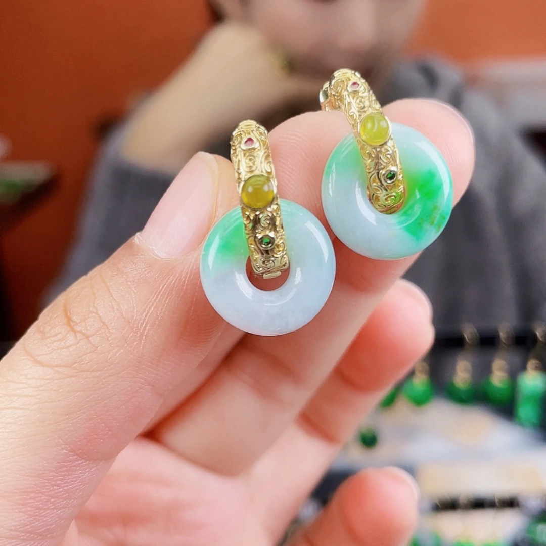 翡翠未镶嵌耳饰饰品