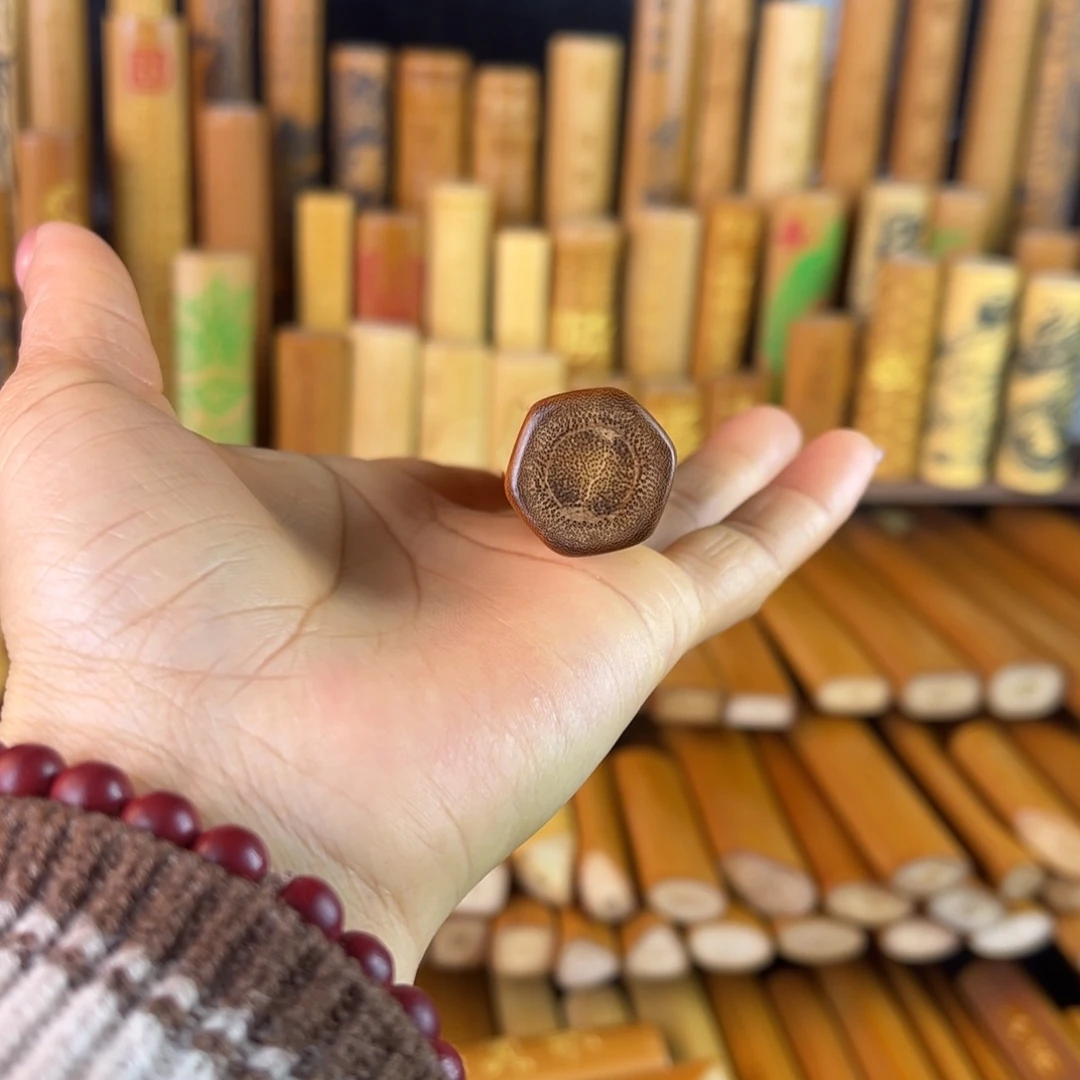 实心玉竹手把件六角