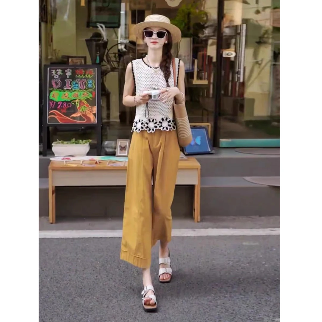 2025巨好看的两件套夏装新款镂空刺绣花朵针织衫休闲阔腿裤套装女