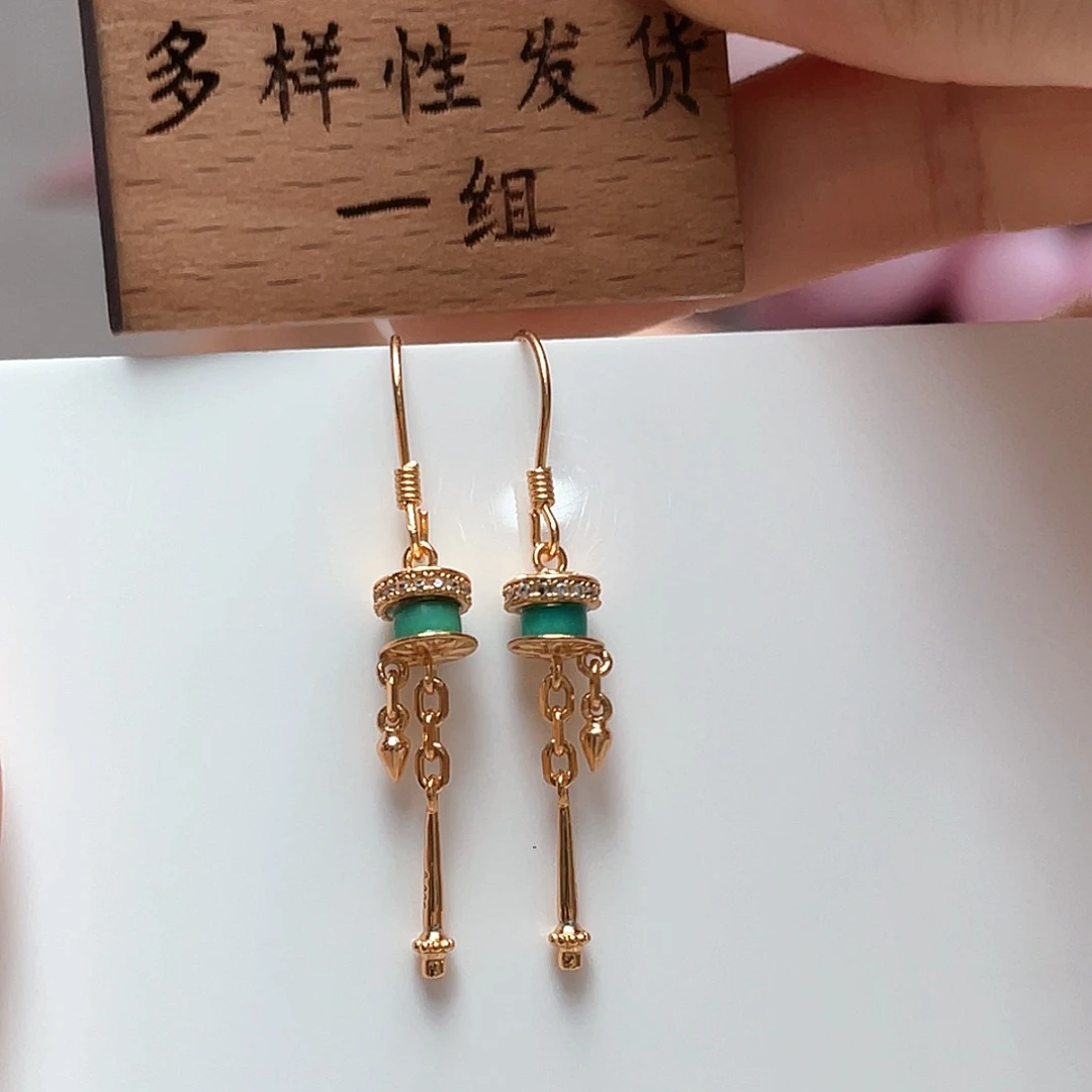 银S925镶嵌绿松石耳饰