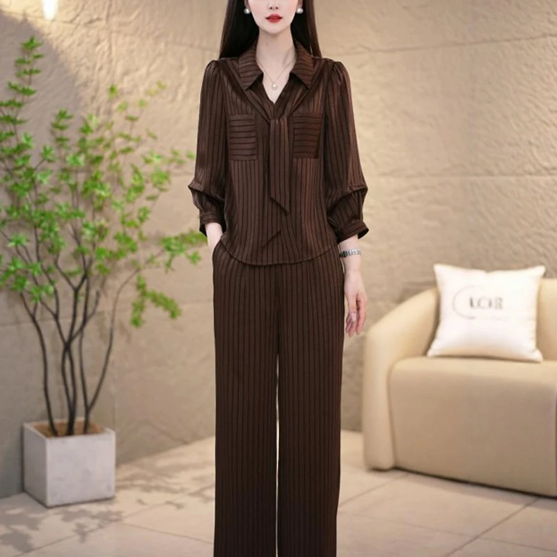条纹套装女2025年春秋轻奢减龄Q翻领百搭显瘦两件套优雅宽松女士