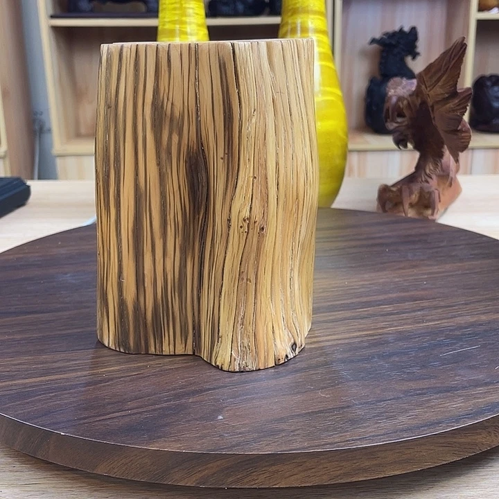 木质笔筒66856656666