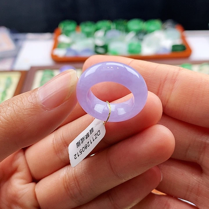 翡翠未镶嵌戒指7号