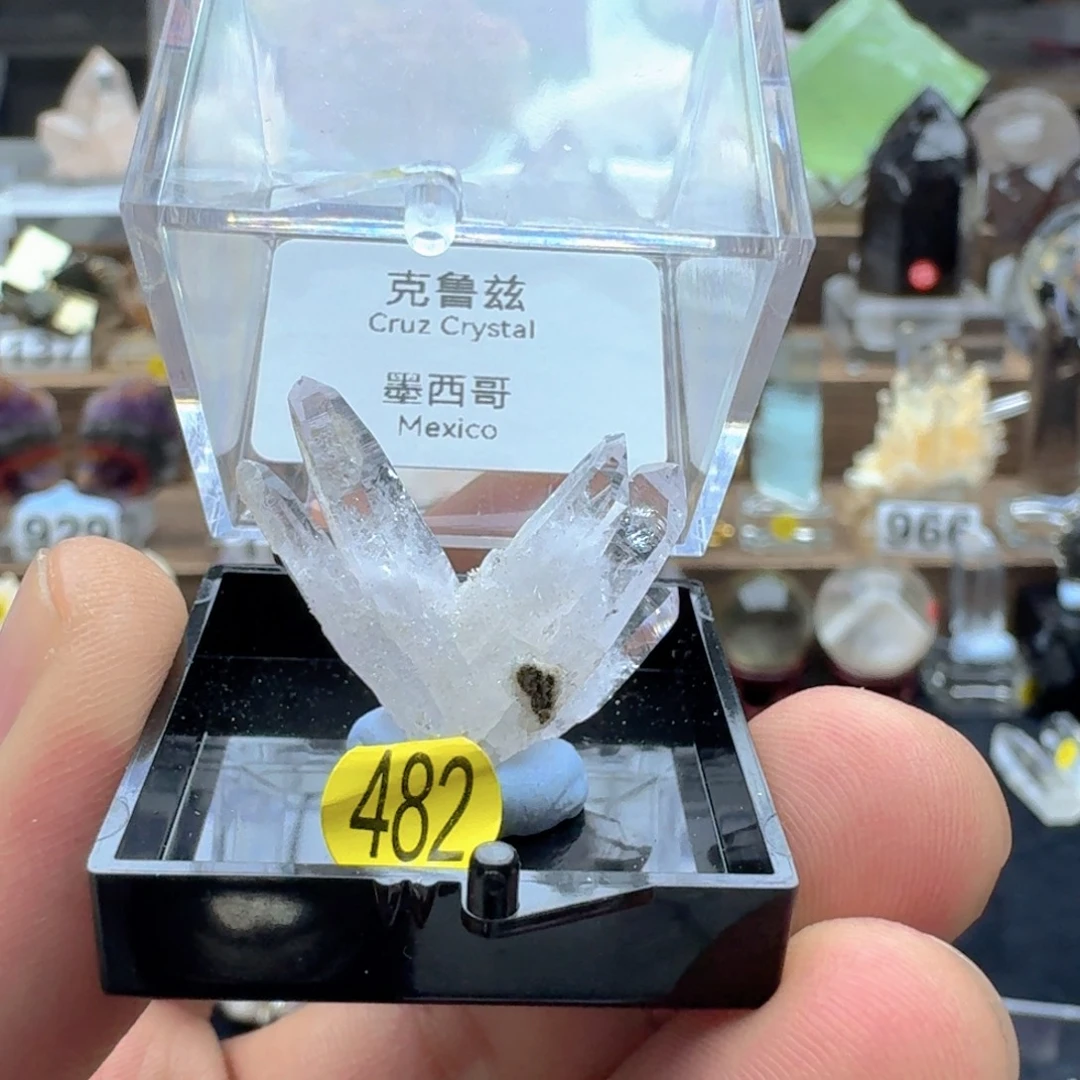 水晶未镶嵌珠宝半成品