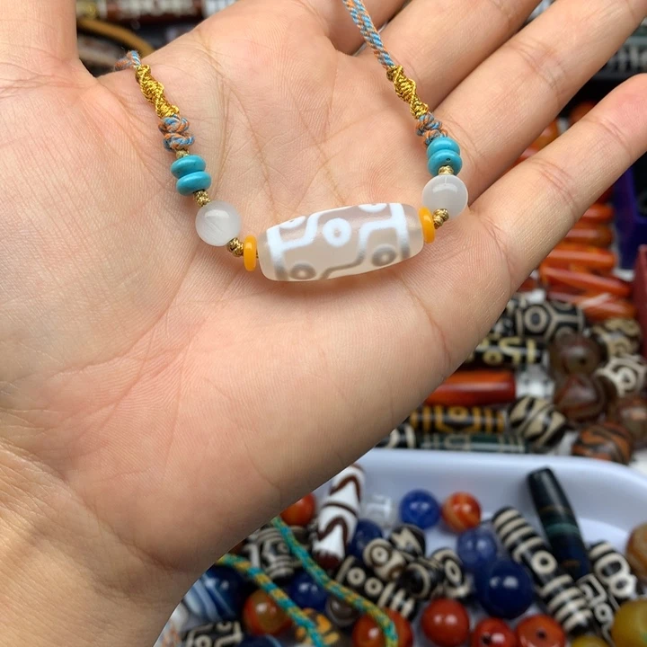 玛瑙/玉髓未镶嵌吊坠(赠链)