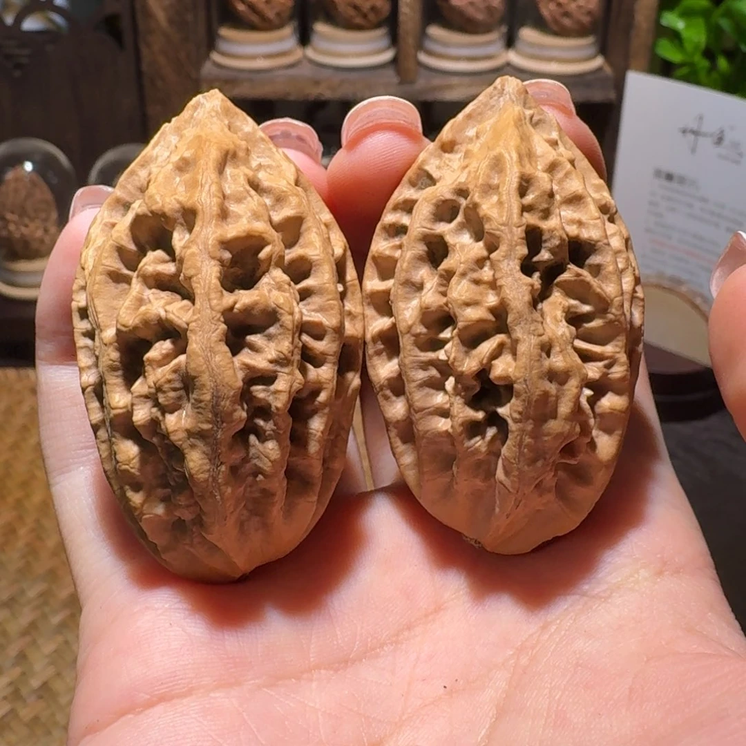 文玩核桃把件巨无霸鸡心