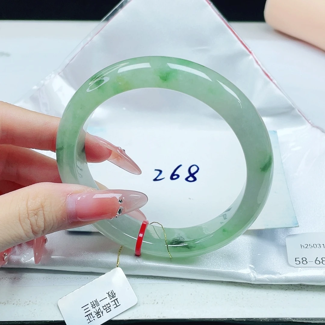 未镶嵌手镯翡翠58
