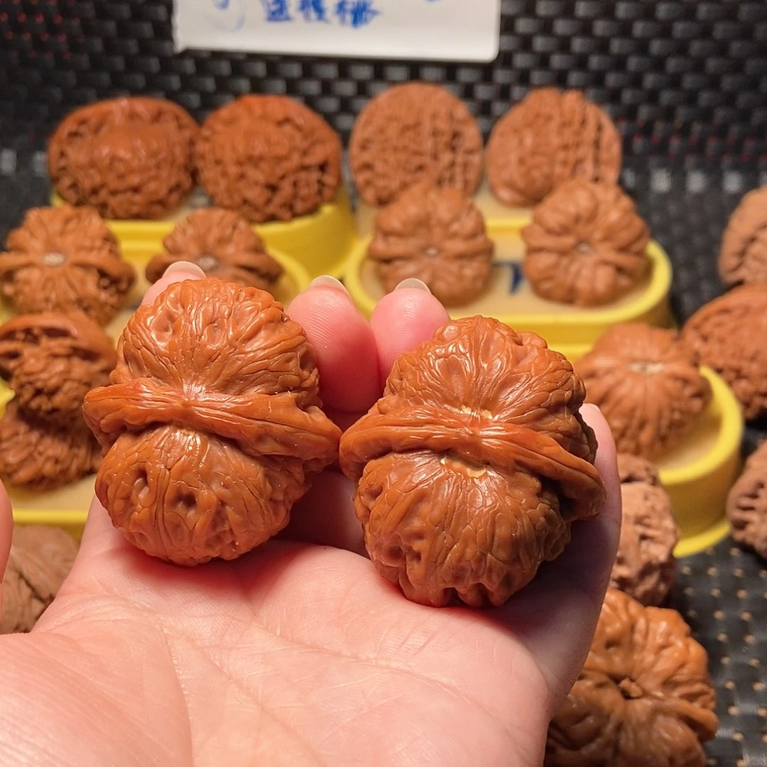 壮***爸文玩核桃吊坠元宝7