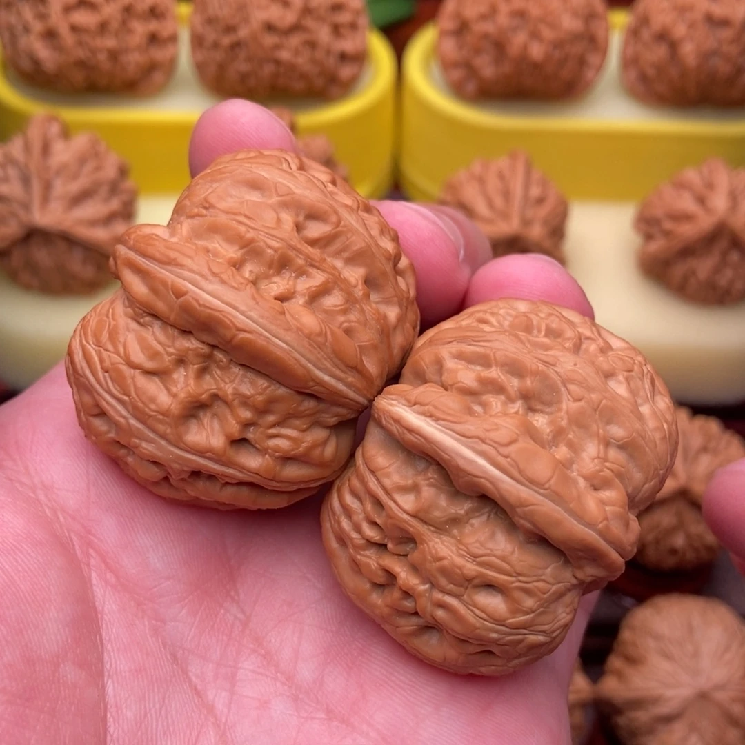 把件文玩核桃双翘头粗筋大元宝43