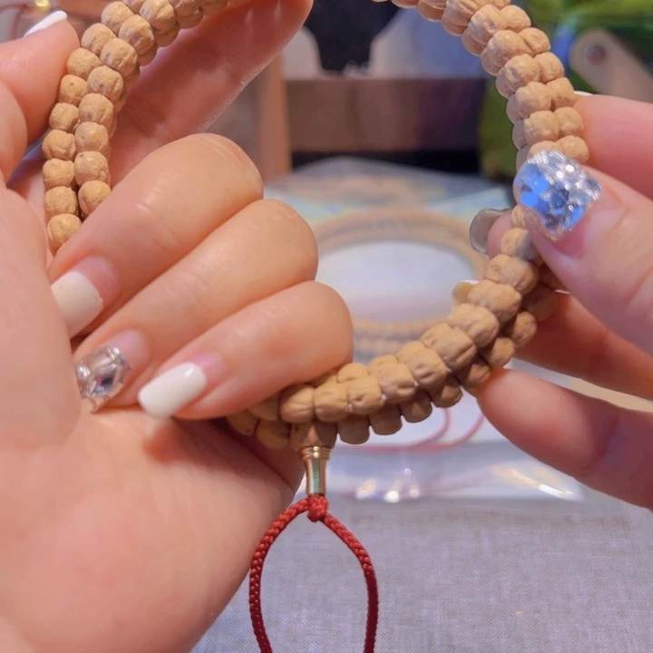 嘉***口柏香籽/百香籽吊坠