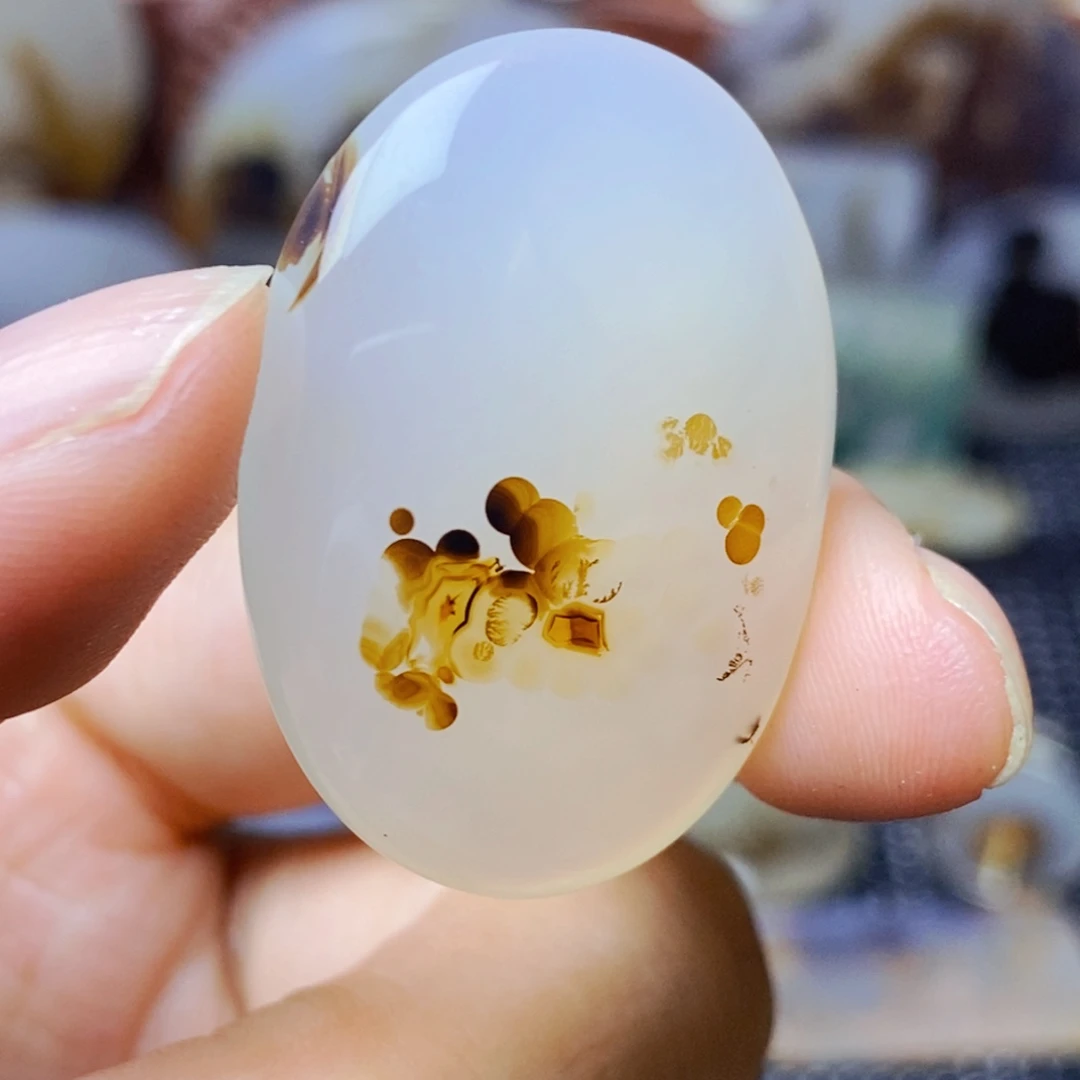 玛瑙/玉髓未镶嵌珠宝半成品
