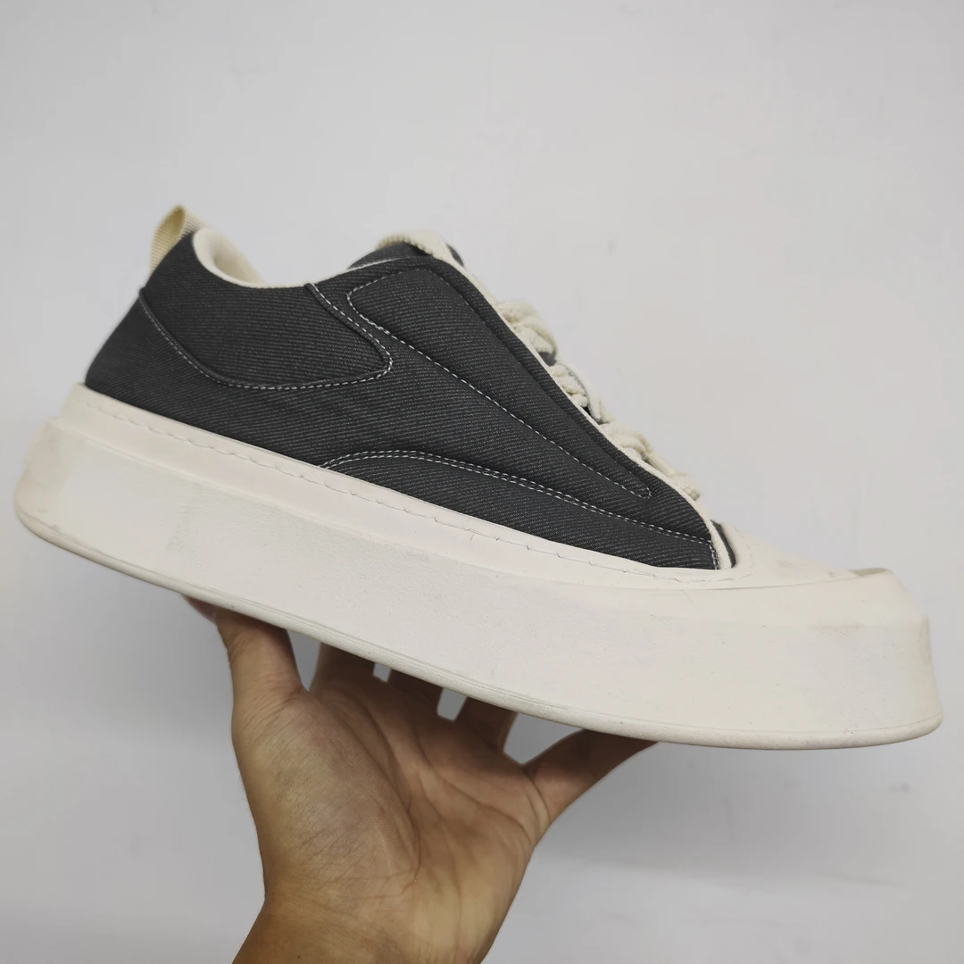 31-舒适透气潮流百搭小白鞋板鞋时尚潮鞋男鞋休闲鞋