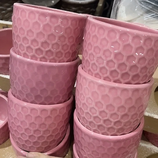 多肉绿植陶瓷花盆9.9包邮，有孔