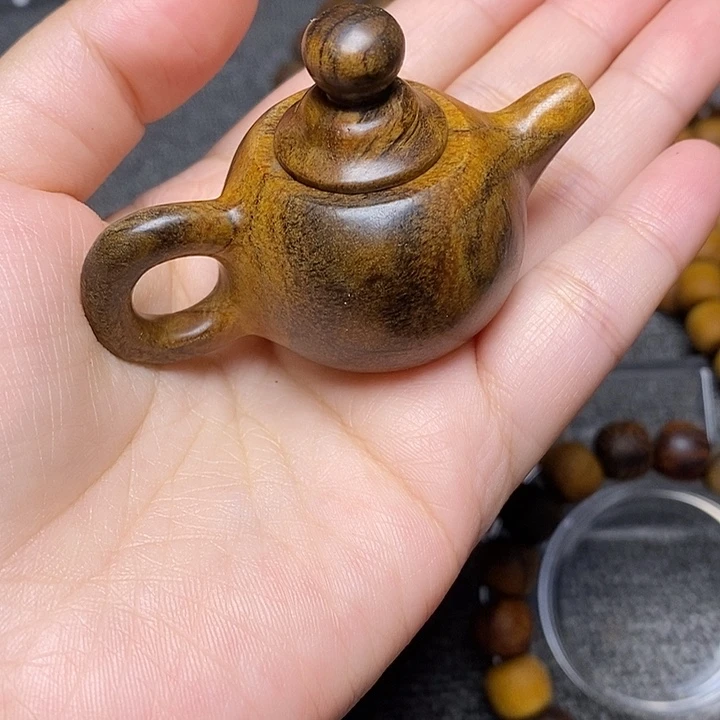 L***o贡木手串/手链贡木手串印贡把把壶