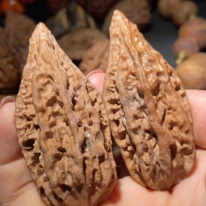 文玩核桃把件东北楸子小雪40