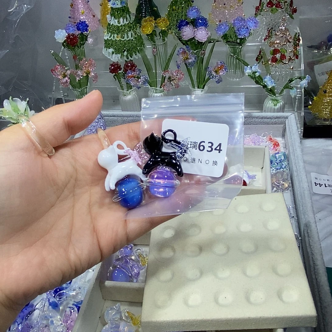 吊坠（不含链）琉璃634星球猫一对