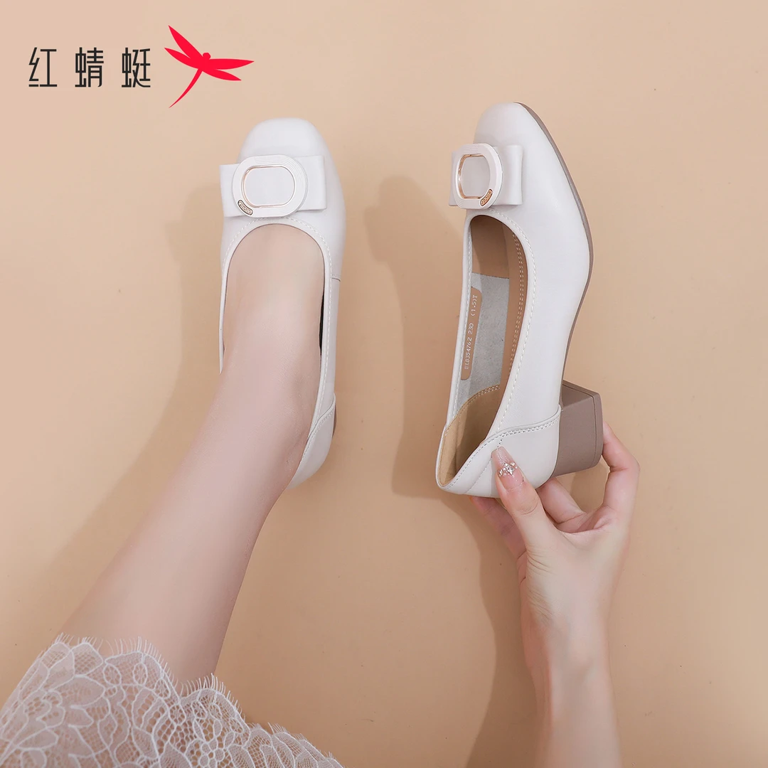 红蜻蜓女士单鞋2025秋季款真皮粗跟舒适软底通勤工作不累脚妈妈鞋