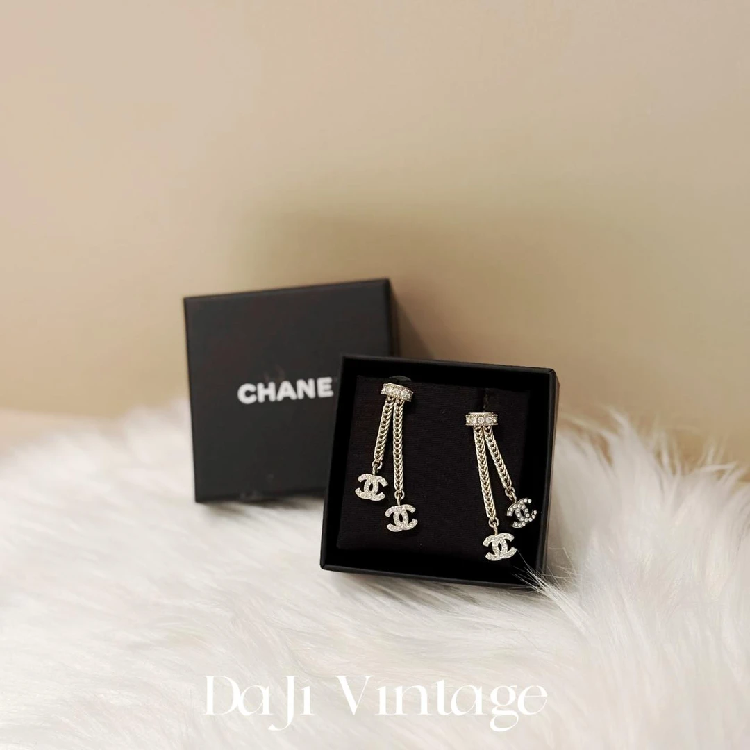 大吉中古/Chanel香奈儿双C镶钻流苏吊坠耳钉