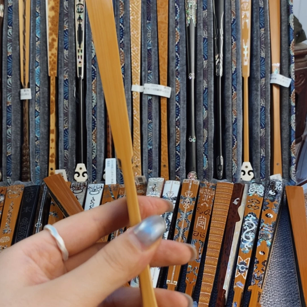 江***月扇子纯手工制作工艺
