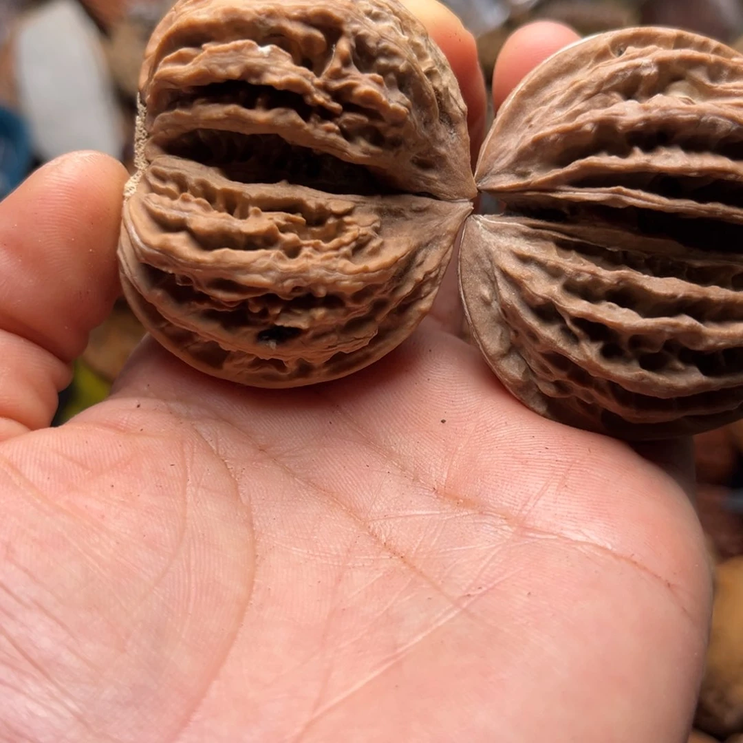 吊坠文玩核桃瑕疵82