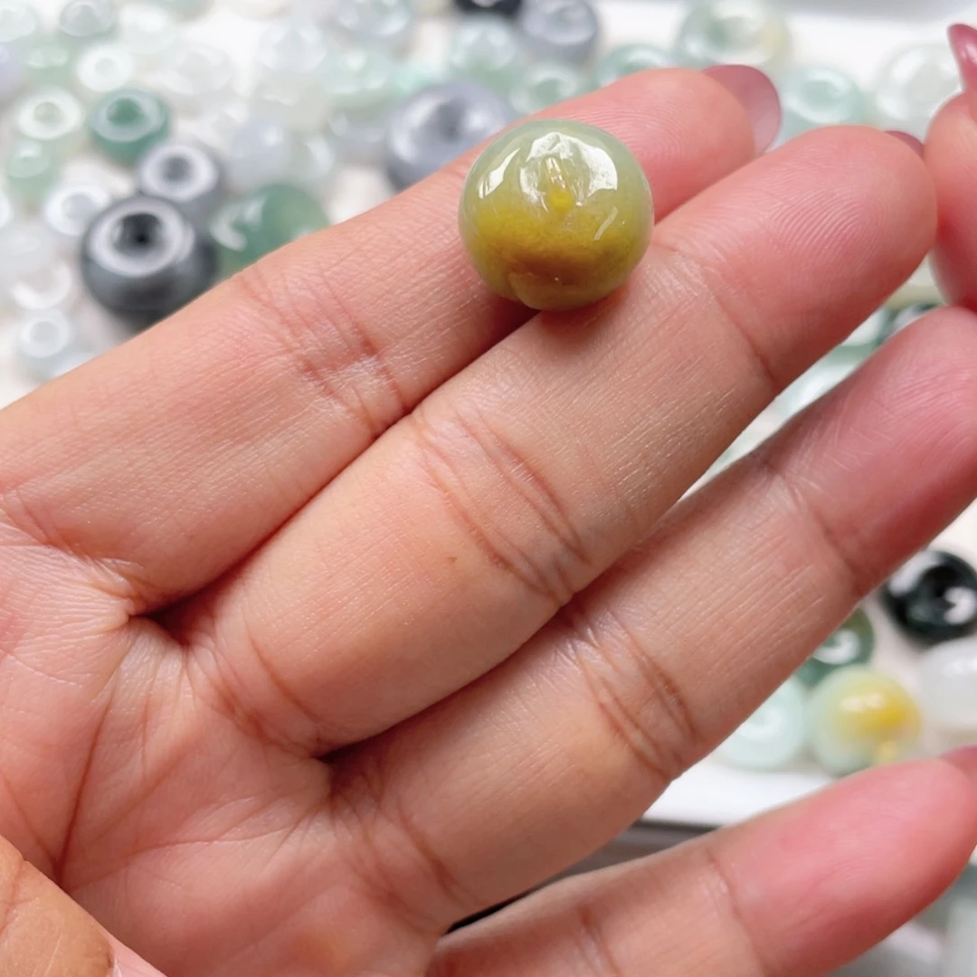 翡翠未镶嵌颈饰666666)$$