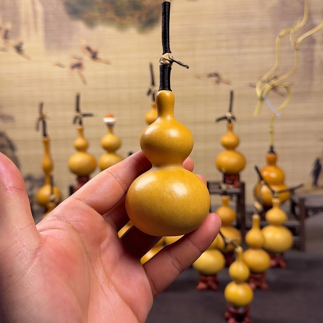 咕***噜天然小葫芦手把件