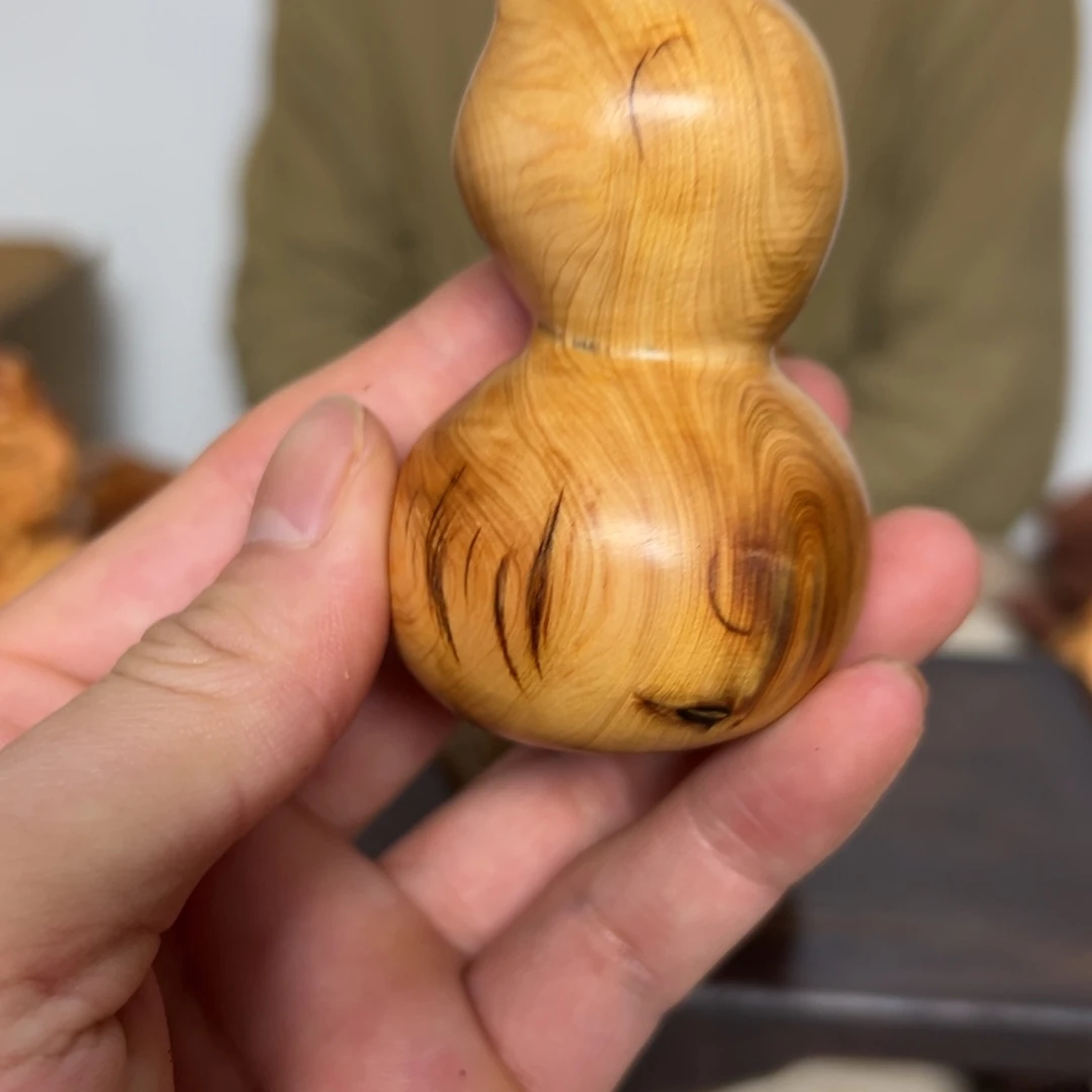 柏木（崖柏）崖柏根雕