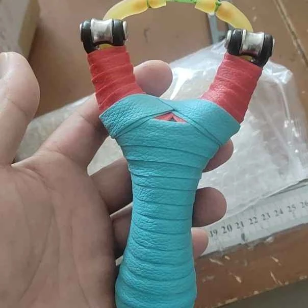 滑轮金属弹弓滑轮弓高精度户外竞技耐用顺滑，航空铝材质滑轮弹弓