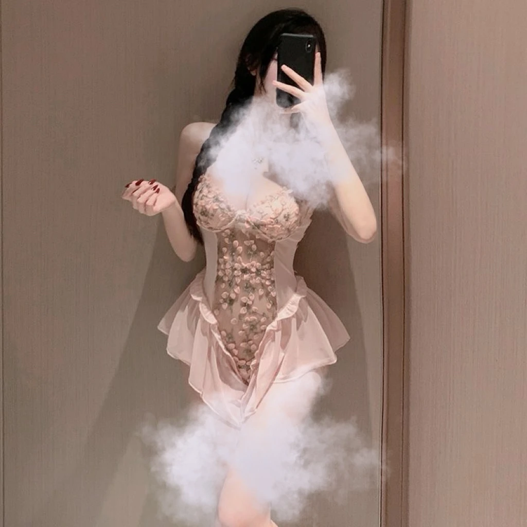 性感纯欲甜美深V法式蕾丝连体衣御姐高级感约会吊带裙