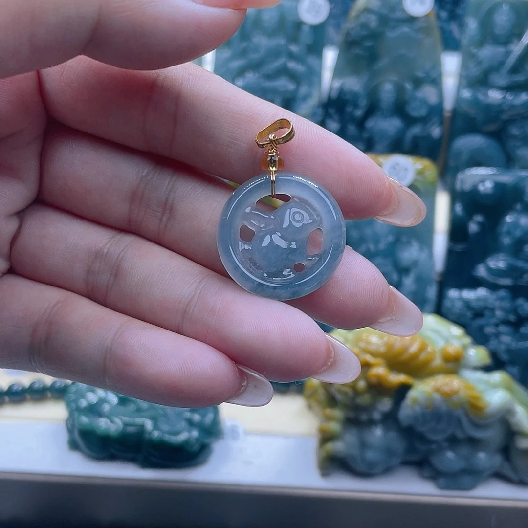 翡翠未镶嵌颈饰翡翠未镶嵌