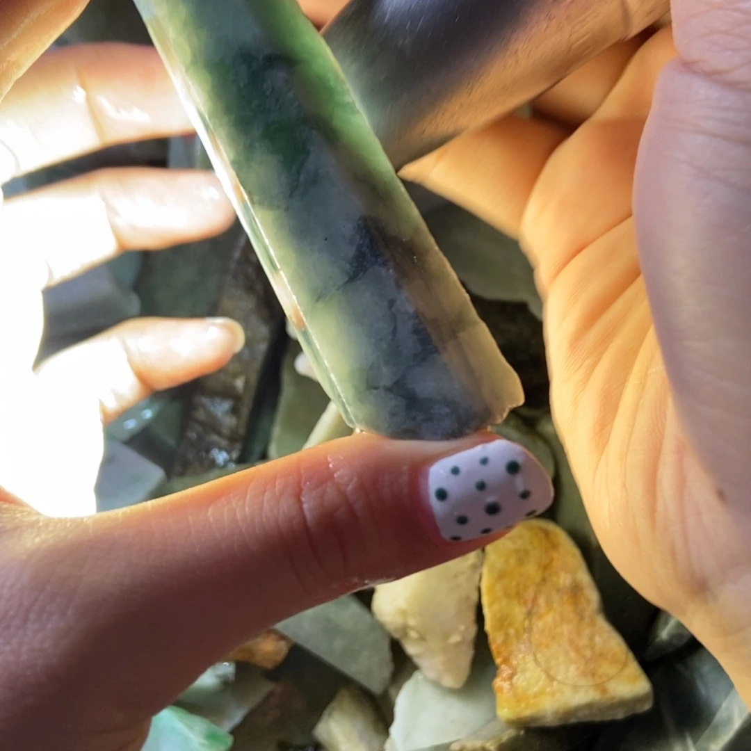 翡翠未镶嵌挂件天然翡翠