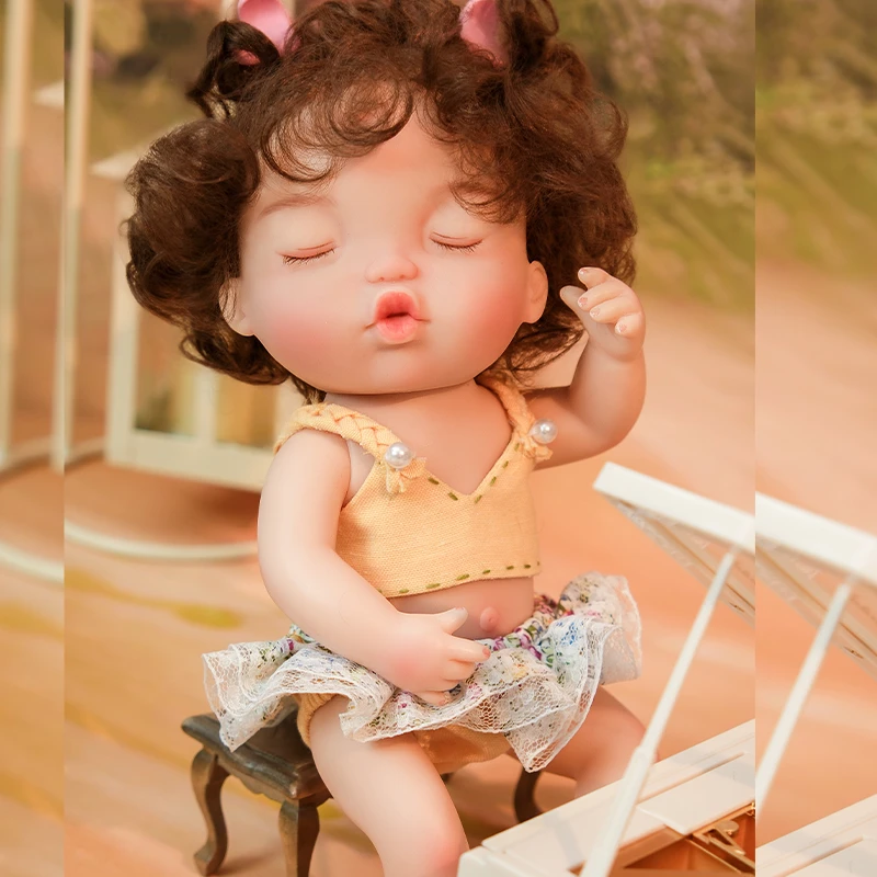 HK正版重生娃娃塑胶玩偶61节日礼物仿真玩偶玩具