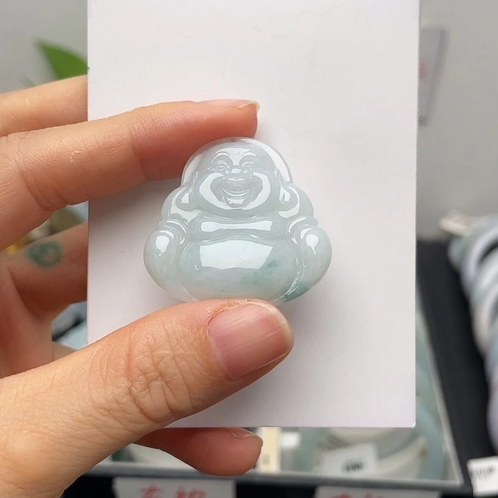 翡翠未镶嵌颈饰佛公吊坠