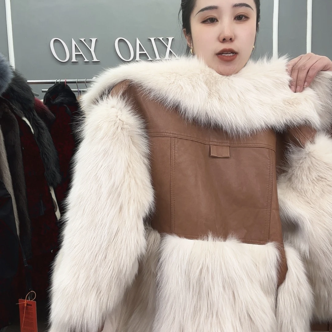 姚小妖家高端皮草