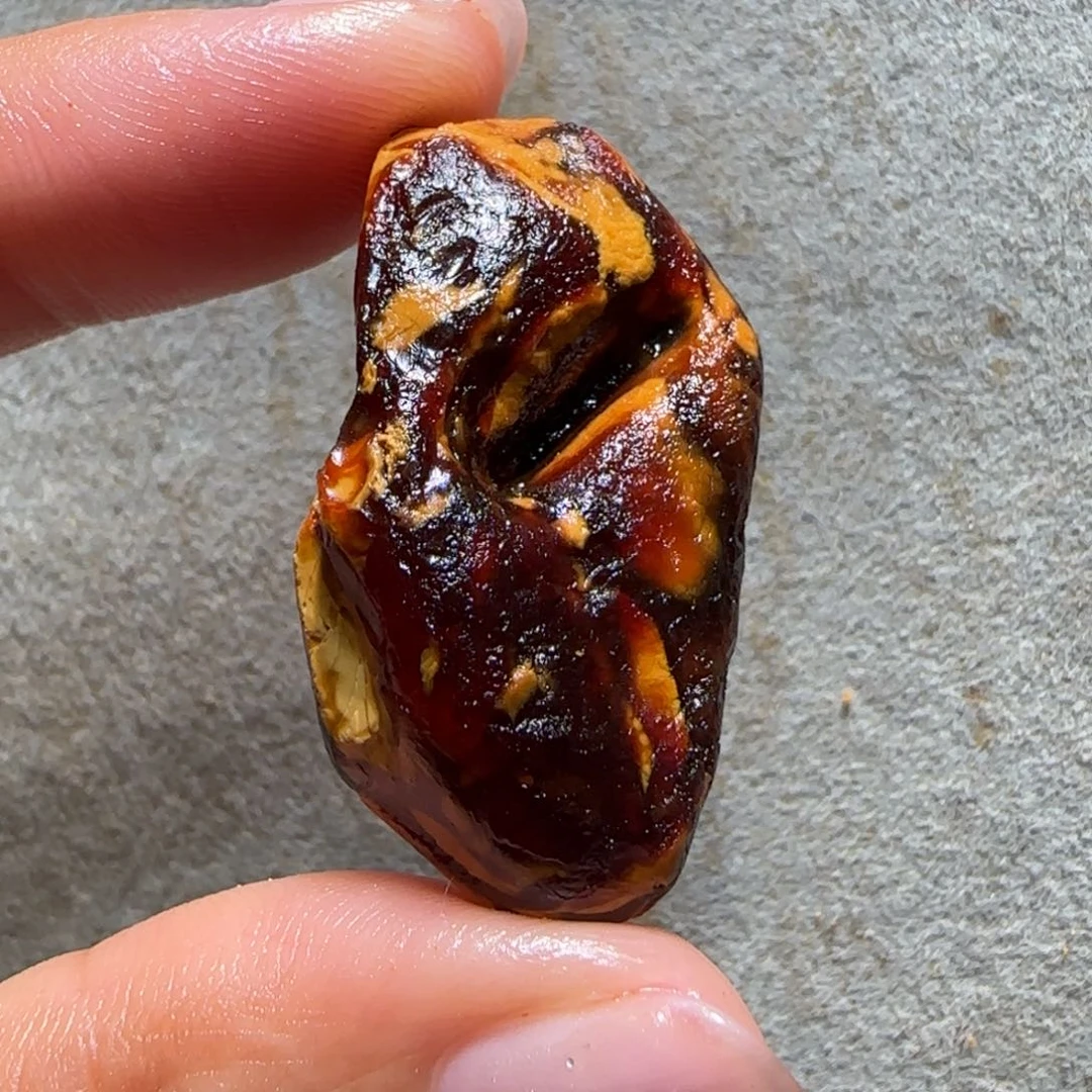 未镶嵌定制琥珀闲**鱼专拍