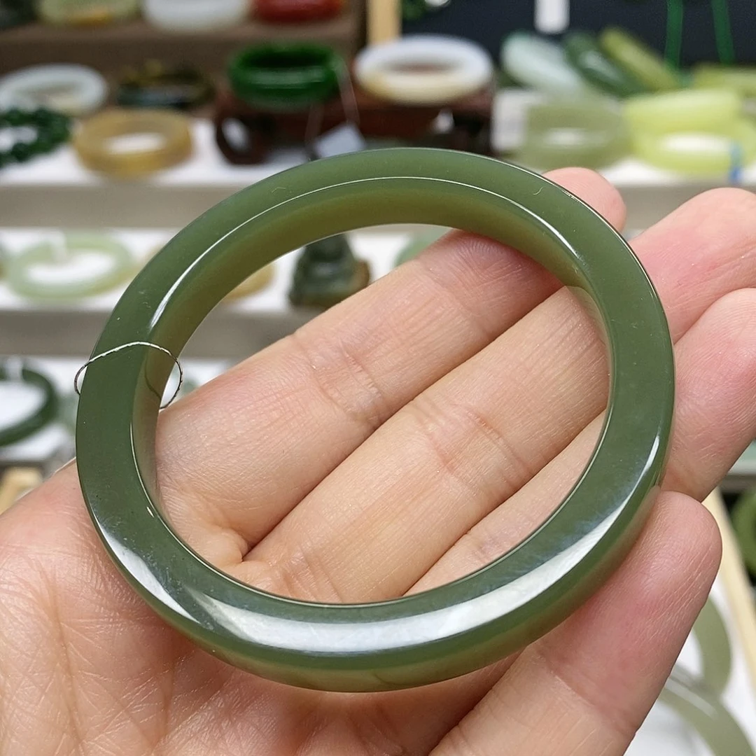 【闪购商品】和田玉手镯未镶嵌