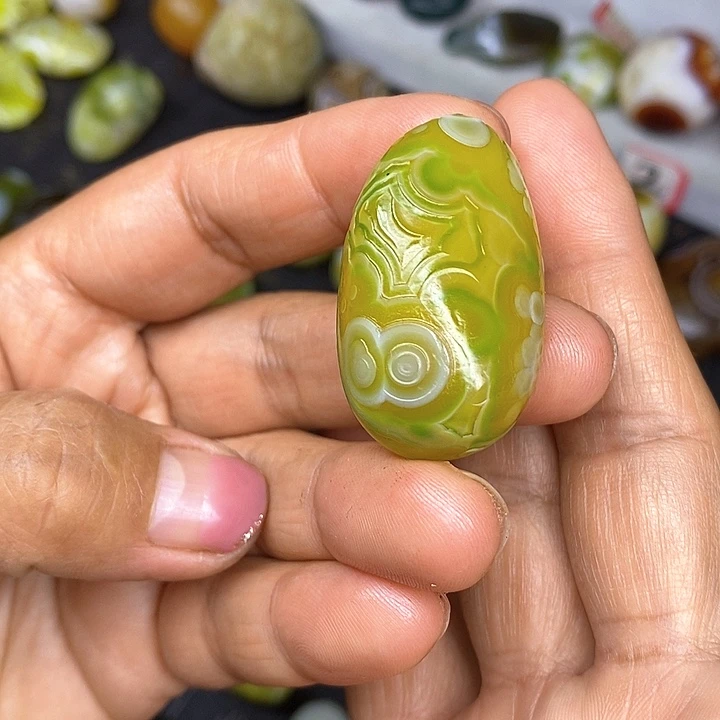 手把件阿拉善眼睛石