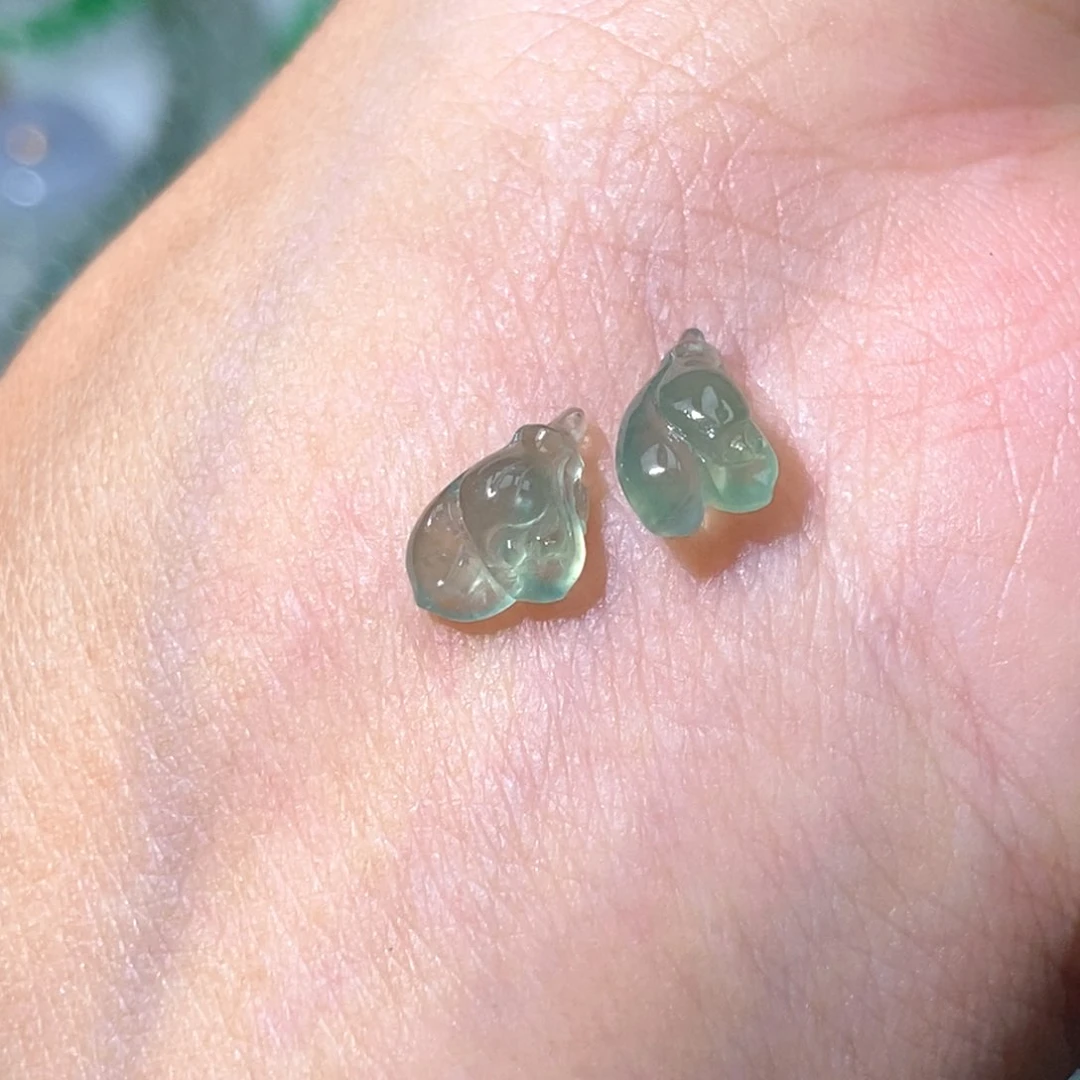 定制翡翠未镶嵌翡翠9.1×5.9×3.7