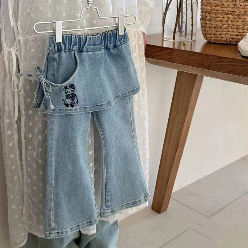 童装女童春装裤子新款韩版洋气时髦儿童蓝色屁帘牛仔裤女宝宝