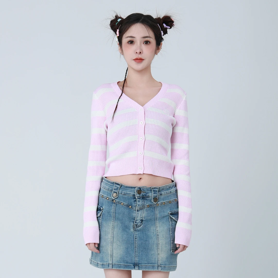 【113#门店新品】条纹针织小衫AD143C1563
