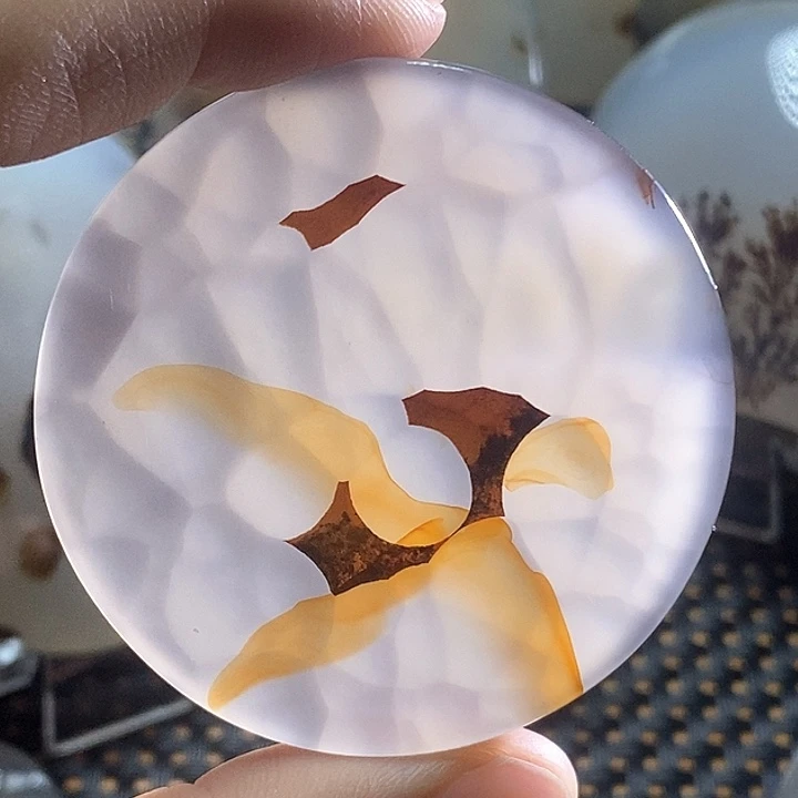 玛瑙/玉髓颈饰未镶嵌吉**乐