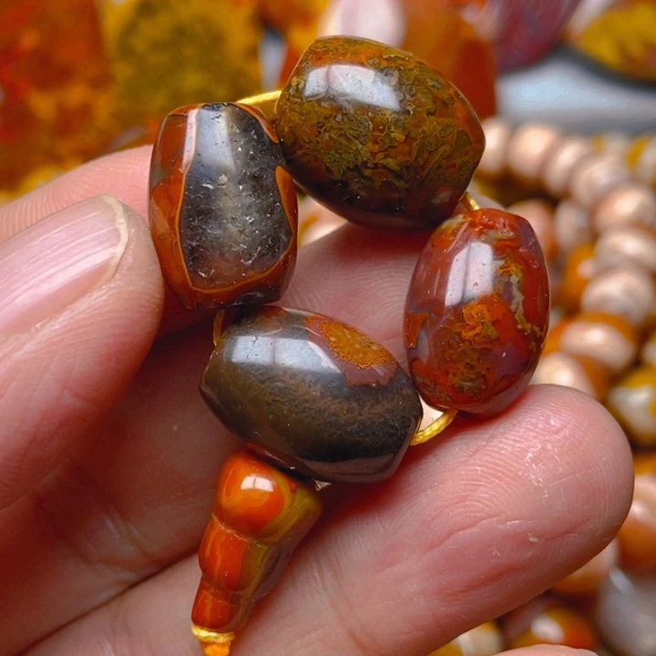 玛瑙/玉髓未镶嵌吊坠