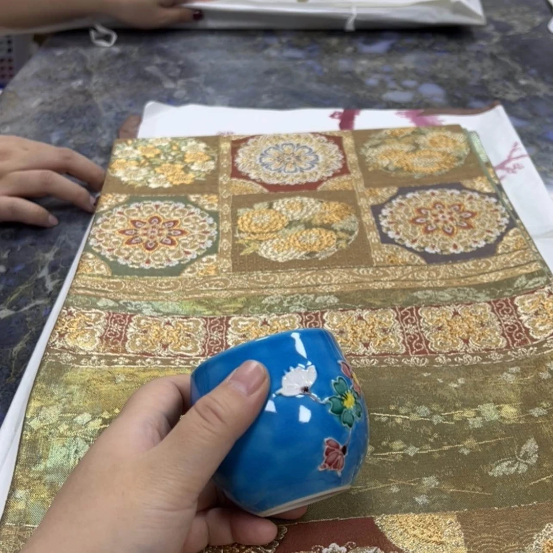 【闪购商品】年*陶瓷马克杯带盖勺