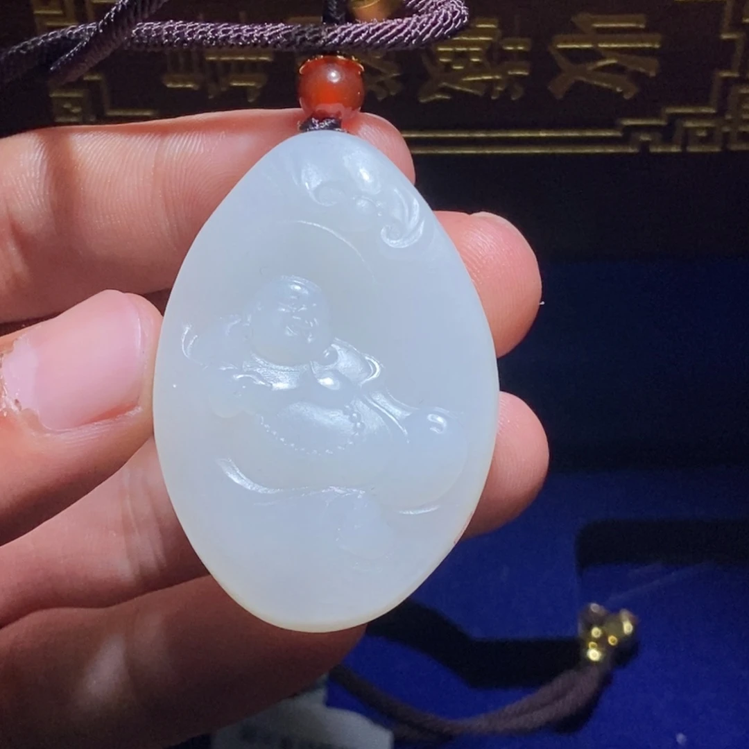 和田玉未镶嵌颈饰d