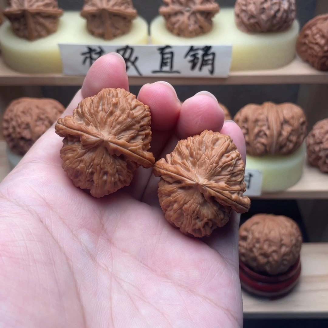 文玩核桃吊坠白狮子全品37➕放漏价