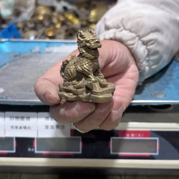 579 铜器物品理性消费