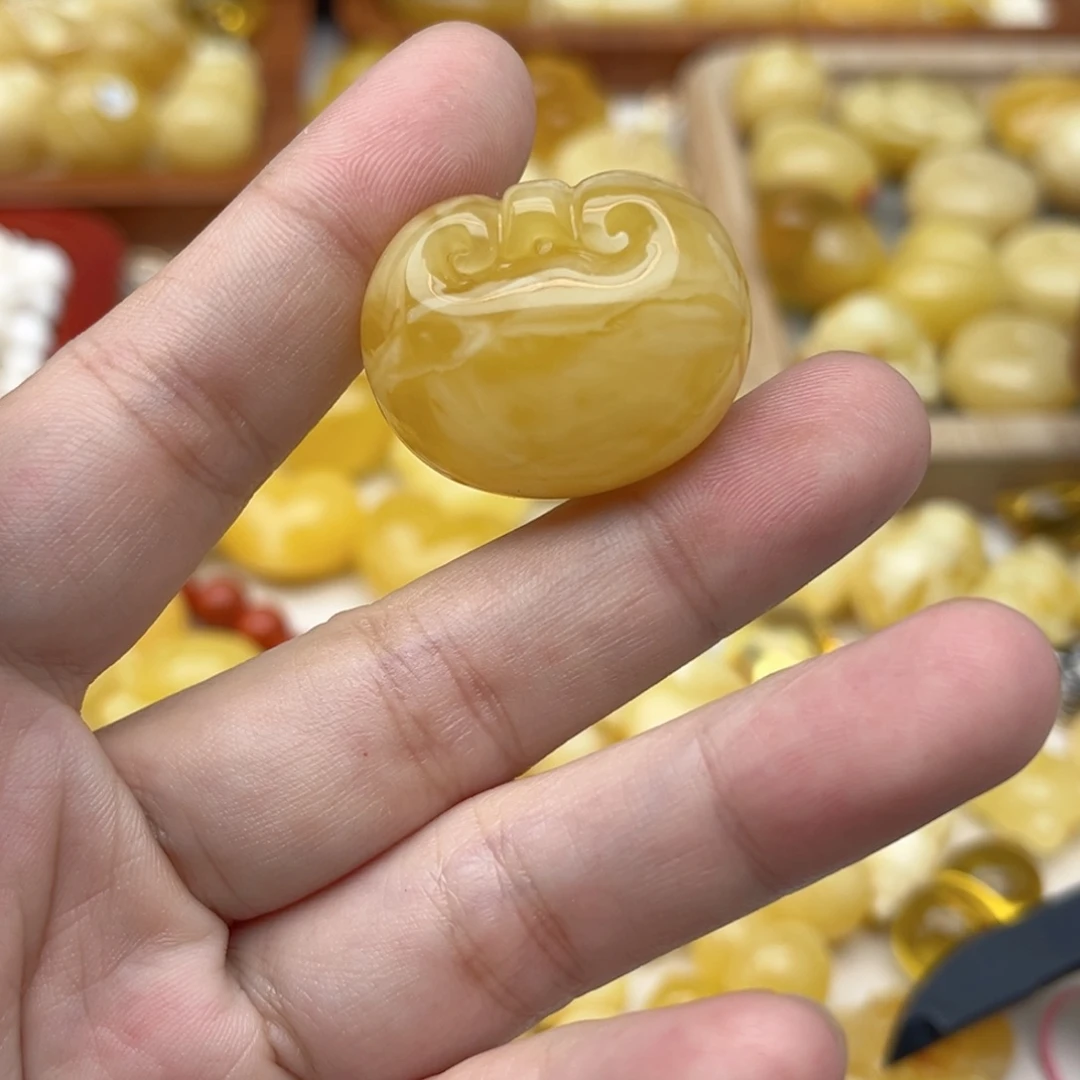 蜜蜡未镶嵌裸石天然